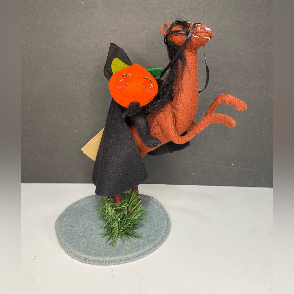Annalee 1993 Halloween Headless Horseman Doll Riding Horse Pumpkin Sleepy Hallow